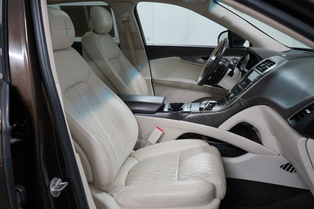 Used 2019 Lincoln Nautilus Black Label AWD/4WD image 30