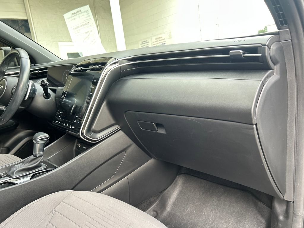 Used 2022 Hyundai Santa Cruz SEL Premium image 15