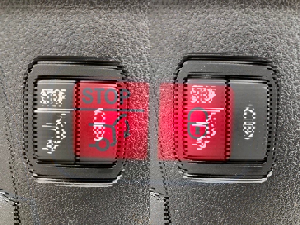 Certified 2022 Mercedes-Benz GLE 53 AMG 4MATIC Coupe image 36