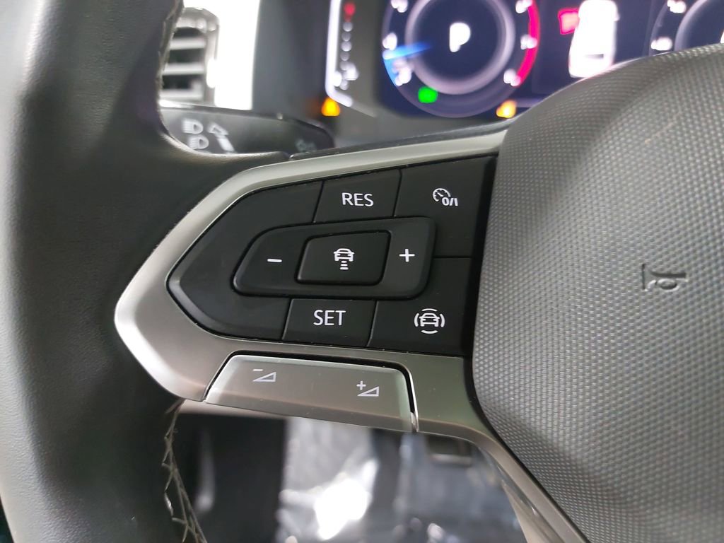 Used 2022 Volkswagen Atlas SE image 18
