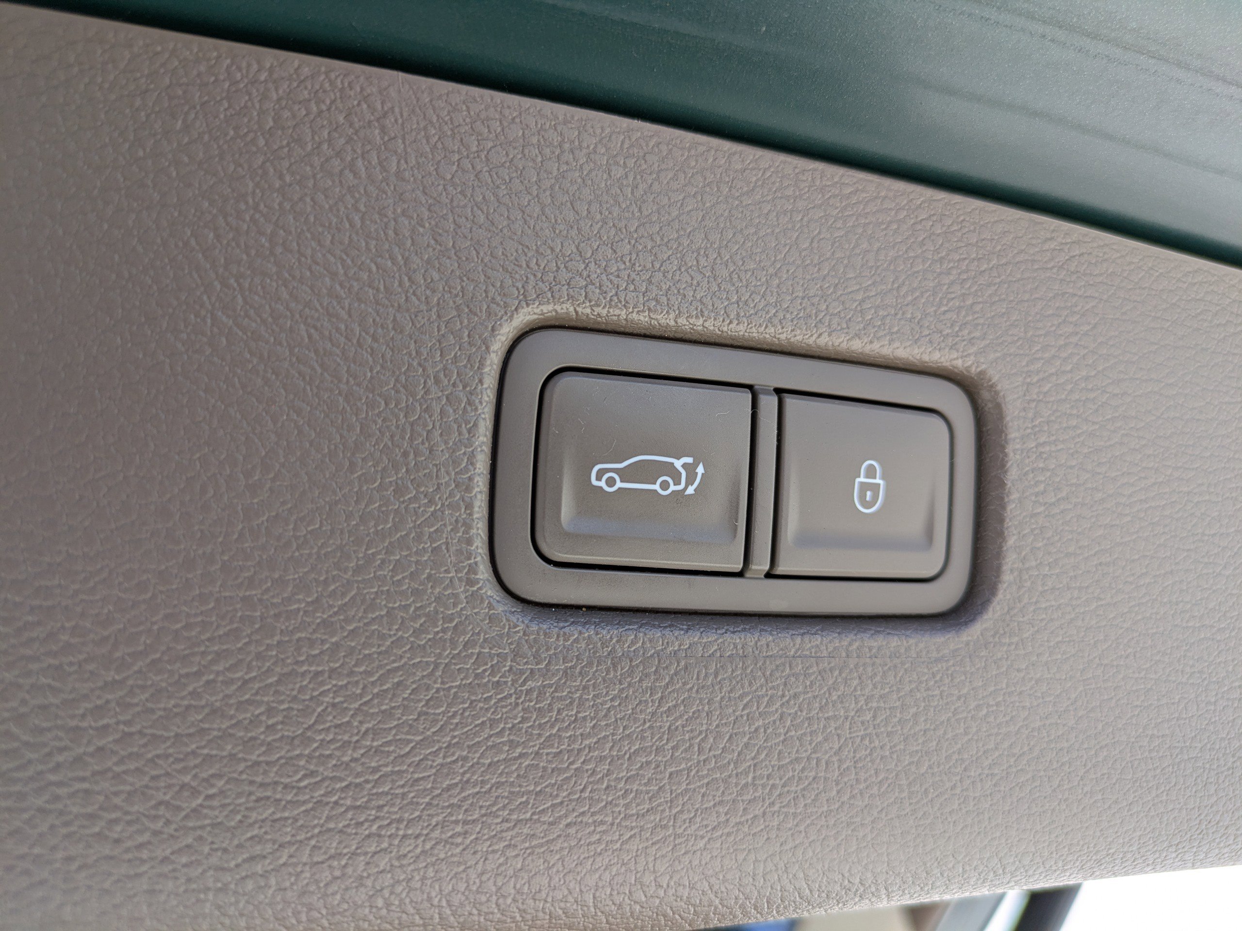 Certified 2023 Genesis GV80 2.5T w/ Prestige Package image 17