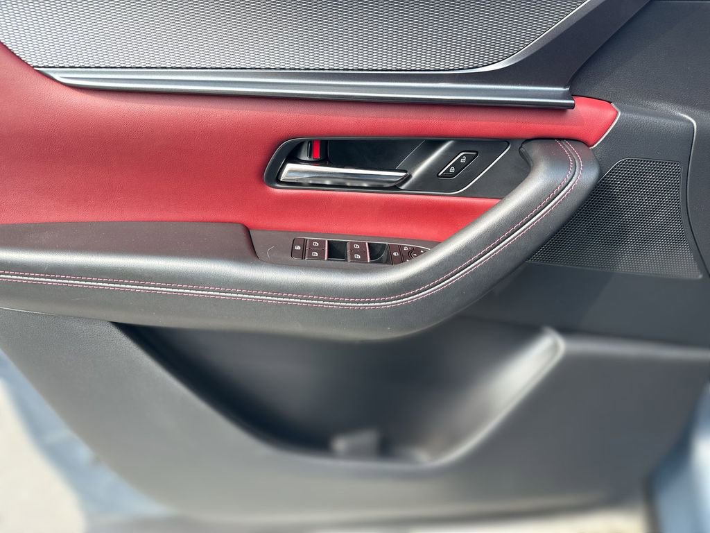 Used 2025 MAZDA CX-70 Plug-In Hybrid w/ Premium Plus image 15