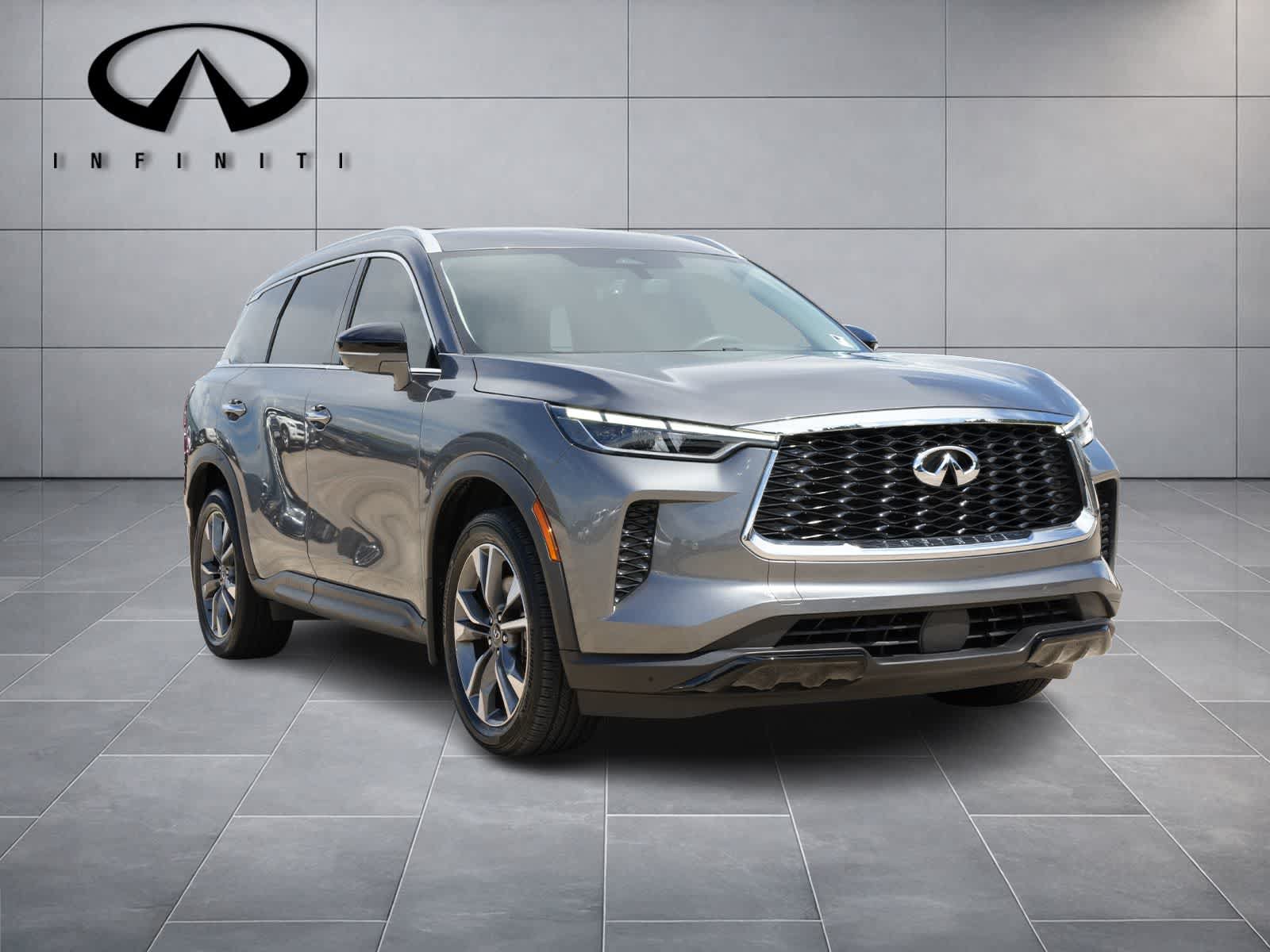Certified 2023 INFINITI QX60 Luxe w/ Cargo Package AWD/4WD image 3