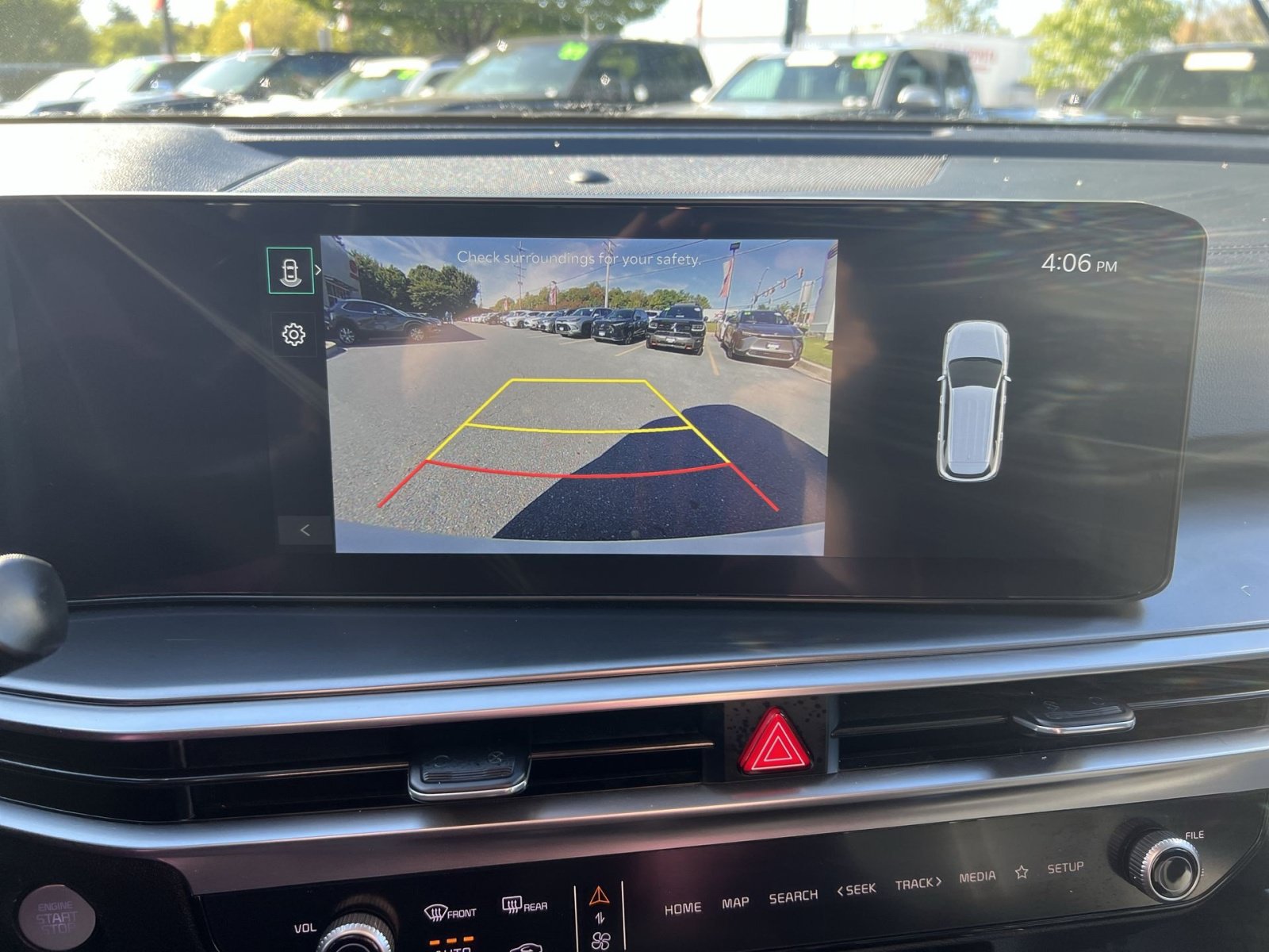 Used 2025 Kia Sorento S FWD image 19