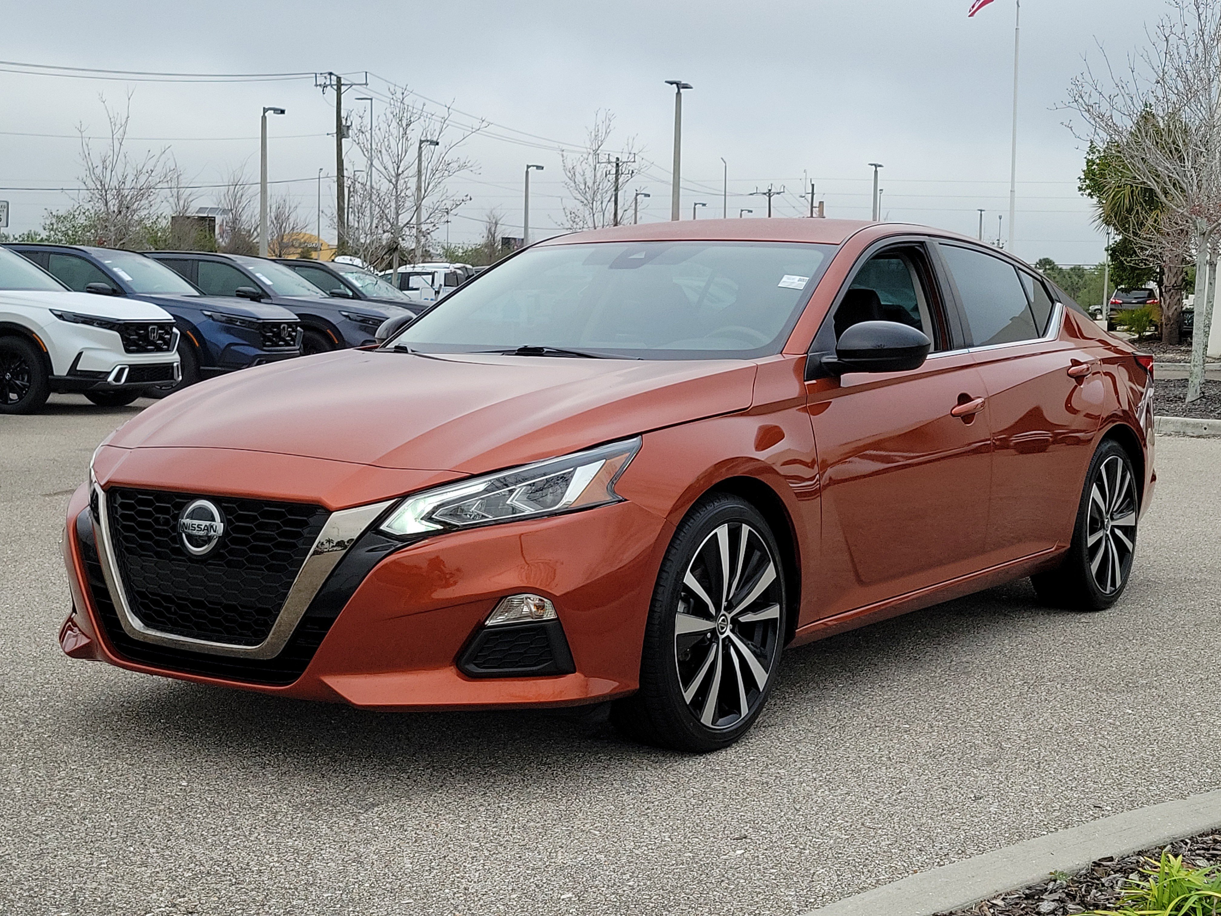 Used 2021 Nissan Altima 2.5 SR image 3