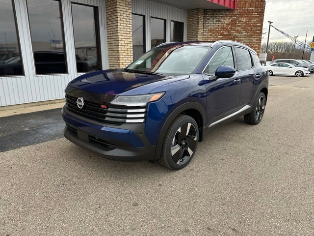 New 2025 Nissan Kicks SR