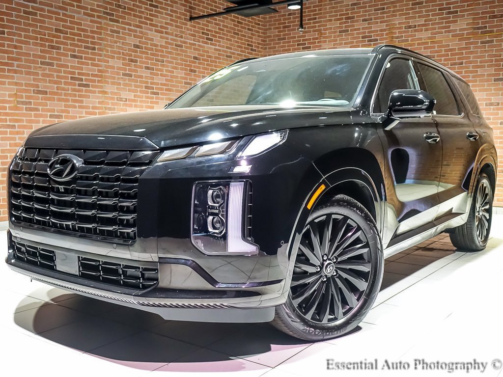 Used 2025 Hyundai Palisade Calligraphy video 2