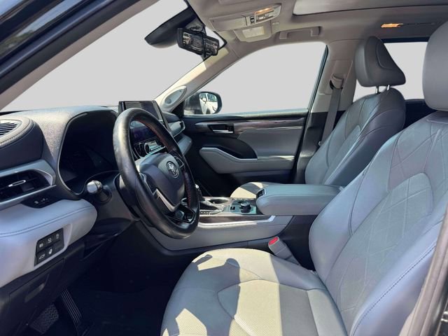 Used 2023 Toyota Highlander Platinum AWD/4WD image 20