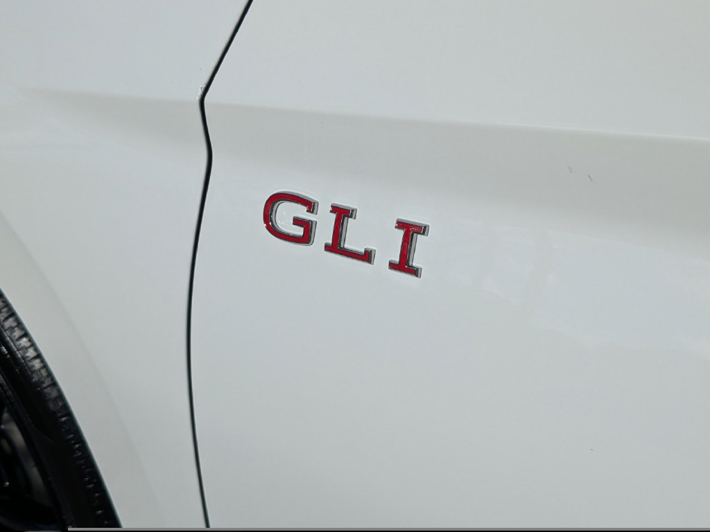 New 2027 Volkswagen Jetta GLI Autobahn FWD image 9