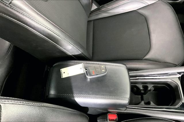 Used 2024 Jeep Compass Trailhawk AWD/4WD image 32
