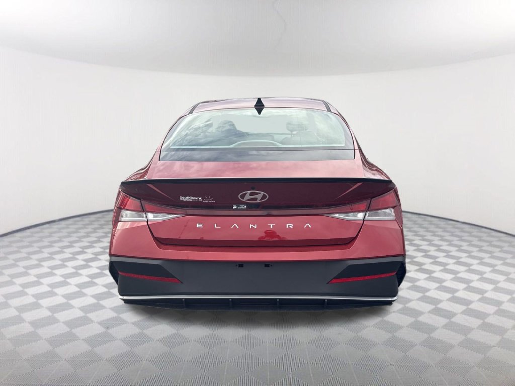 Certified 2026 Hyundai Elantra Sport w/ Cargo Package FWD image 6