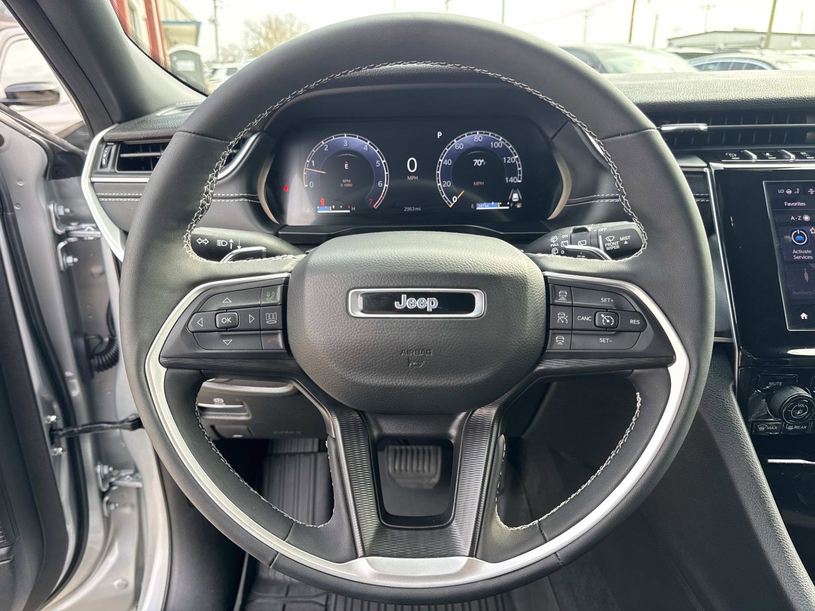 Used 2025 Jeep Grand Cherokee L Altitude image 22