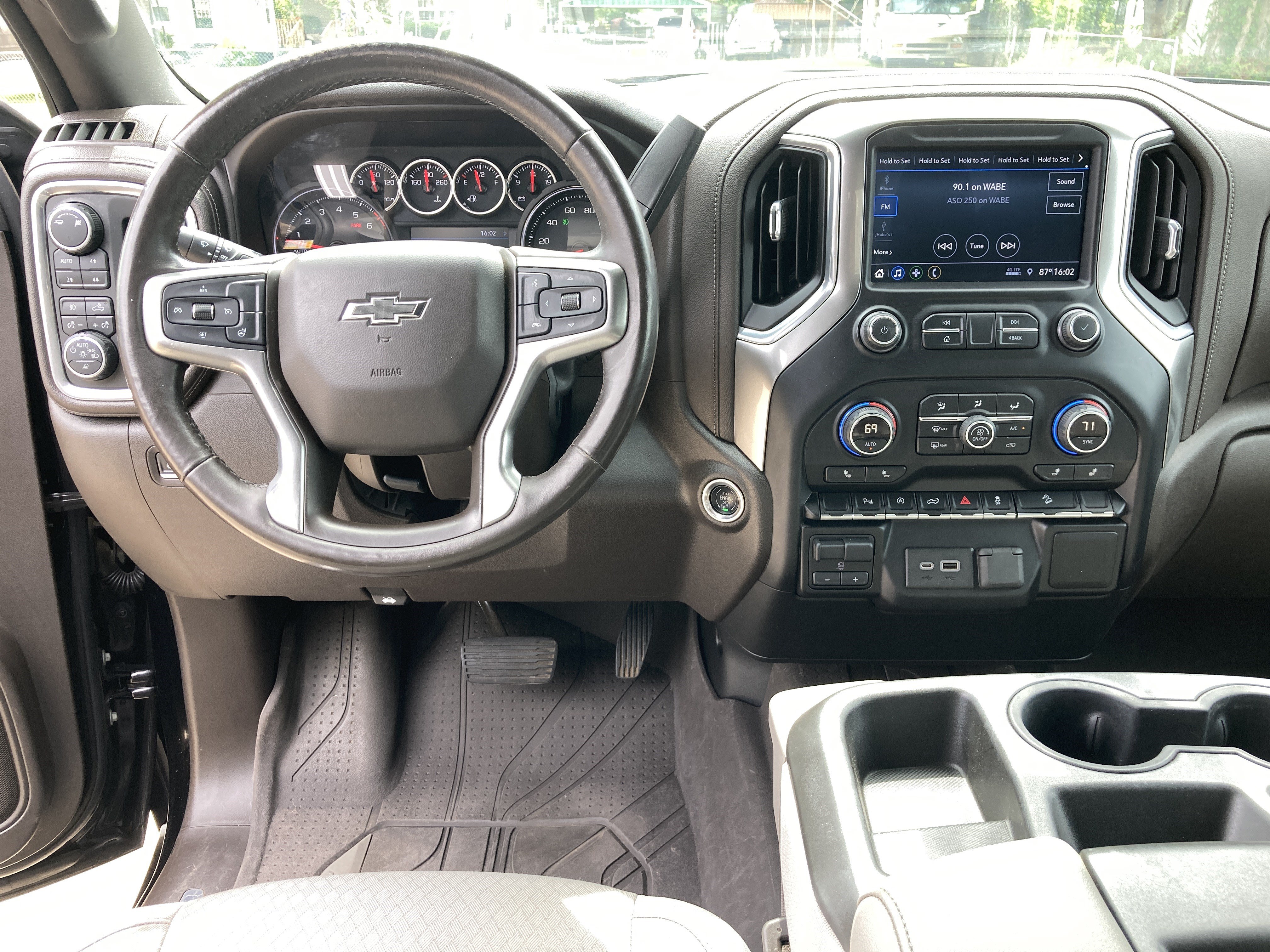Certified 2019 Chevrolet Silverado 1500 LT Trail Boss w/ Convenience Package AWD/4WD image 13