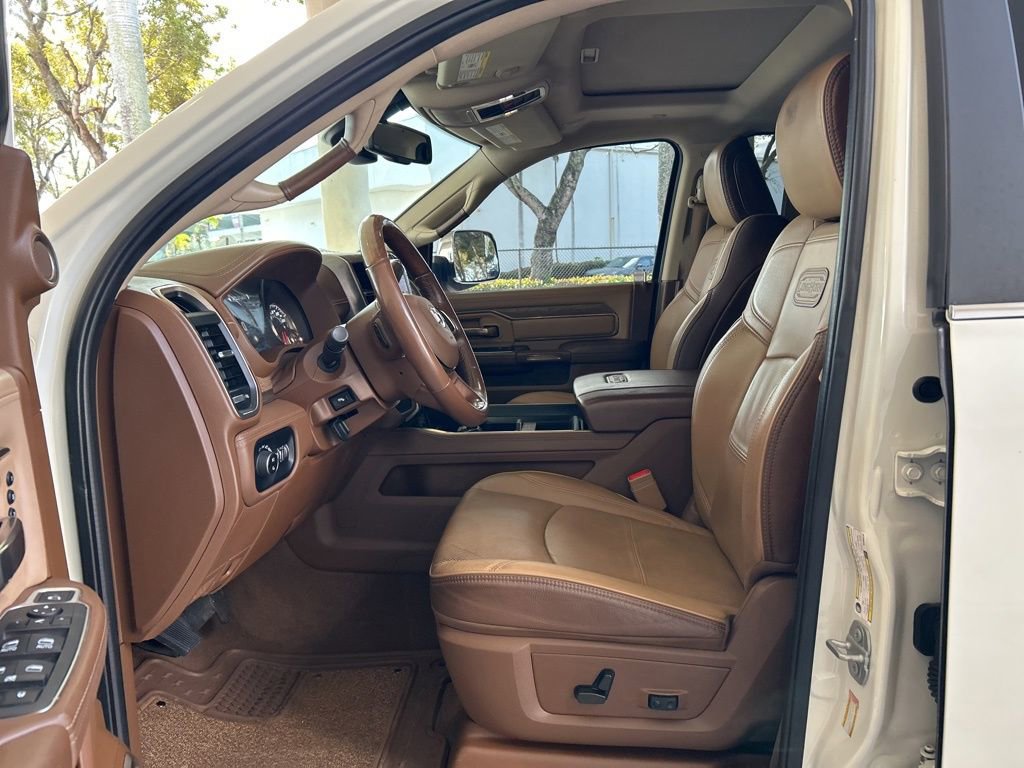 Used 2022 RAM 3500 Limited image 5