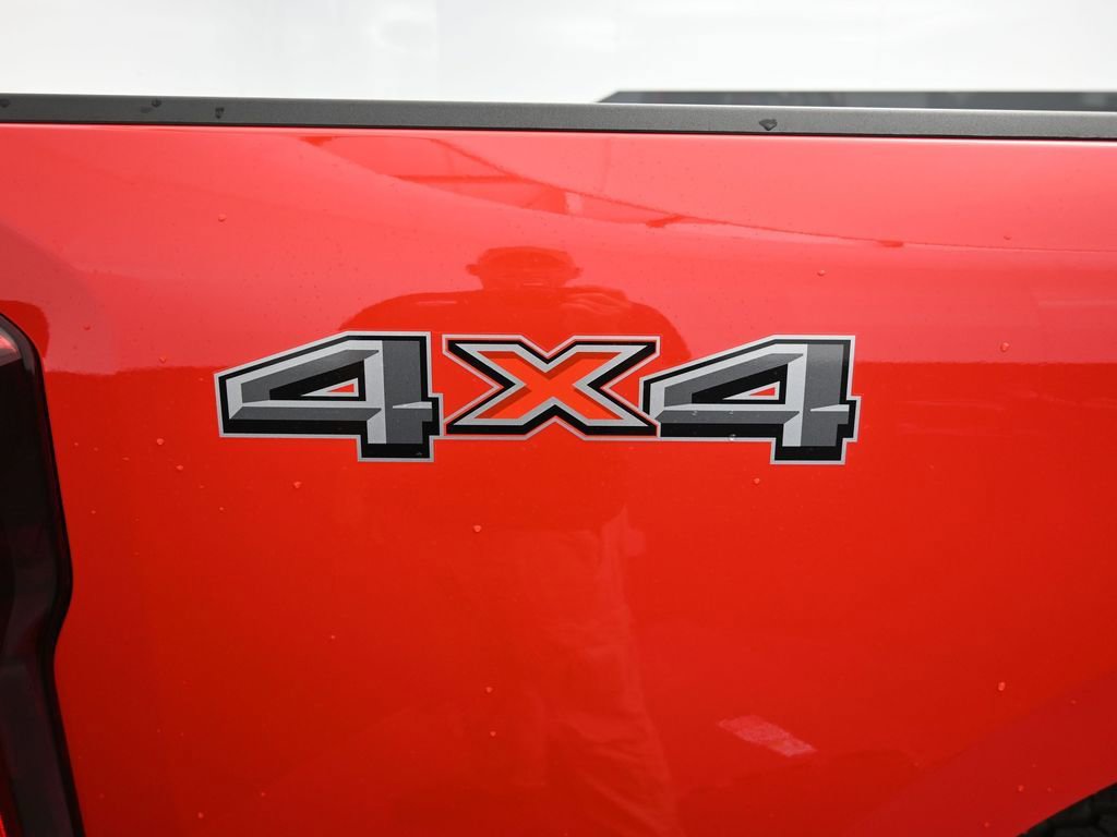 New 2026 Ford F350 4x4 Crew Cab Super Duty image 18