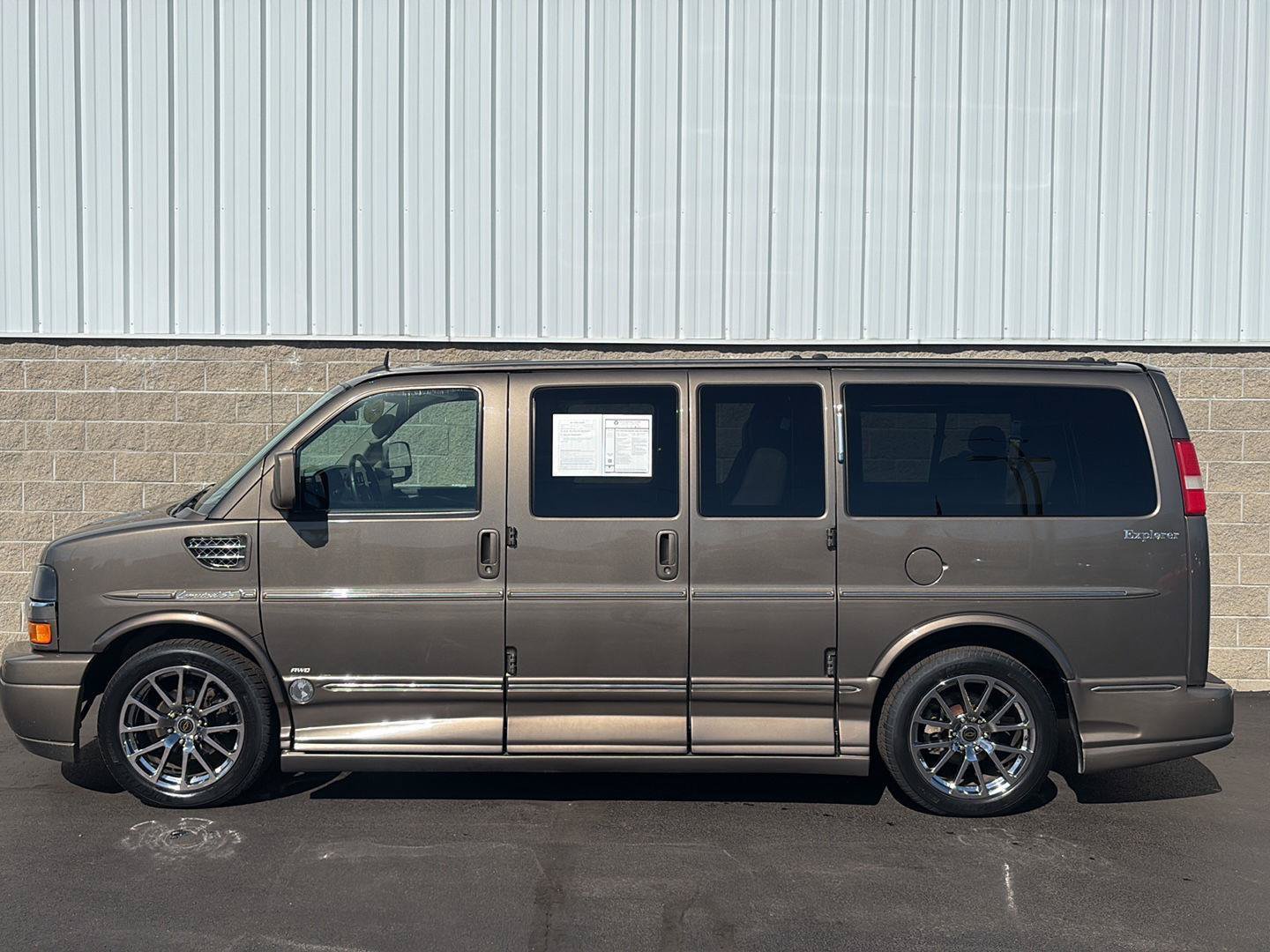 Used 2014 Chevrolet Express 1500 AWD image 57