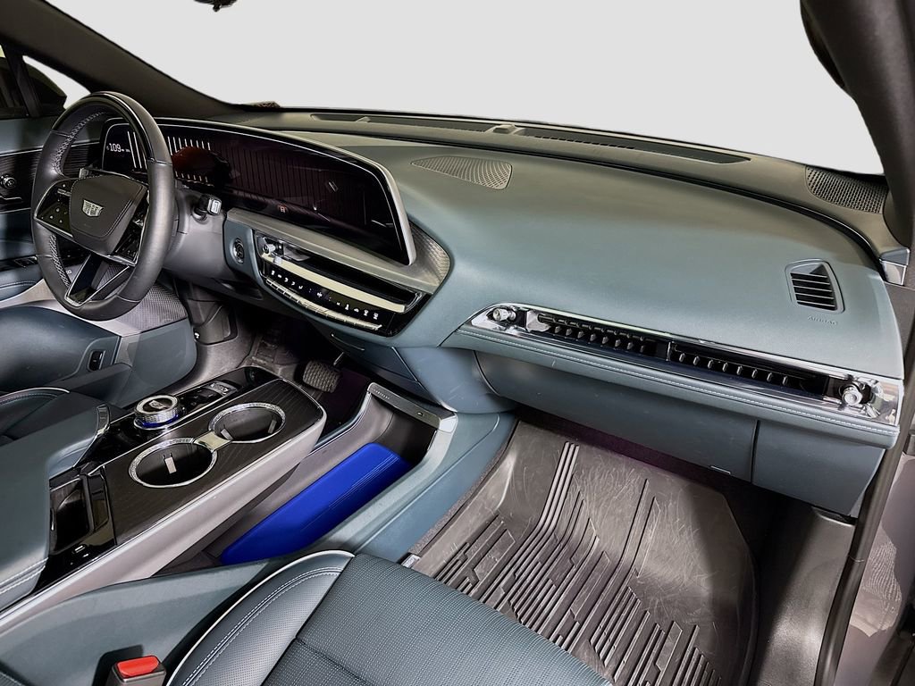 Used 2024 Cadillac Lyriq Sport w/ Nappa Leather Package image 34