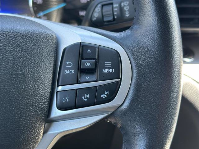 Used 2023 Ford Explorer XLT AWD/4WD image 14