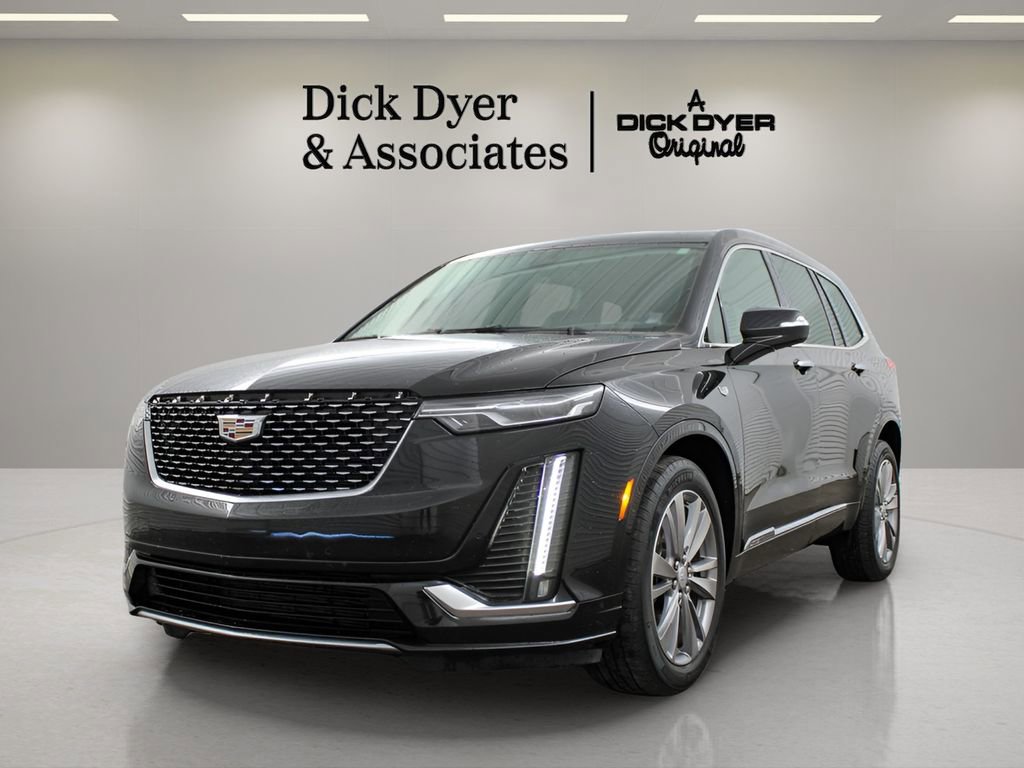 Used 2023 Cadillac XT6 Premium Luxury AWD/4WD image 6