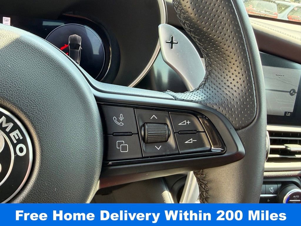Used 2024 Alfa Romeo Giulia Veloce image 21