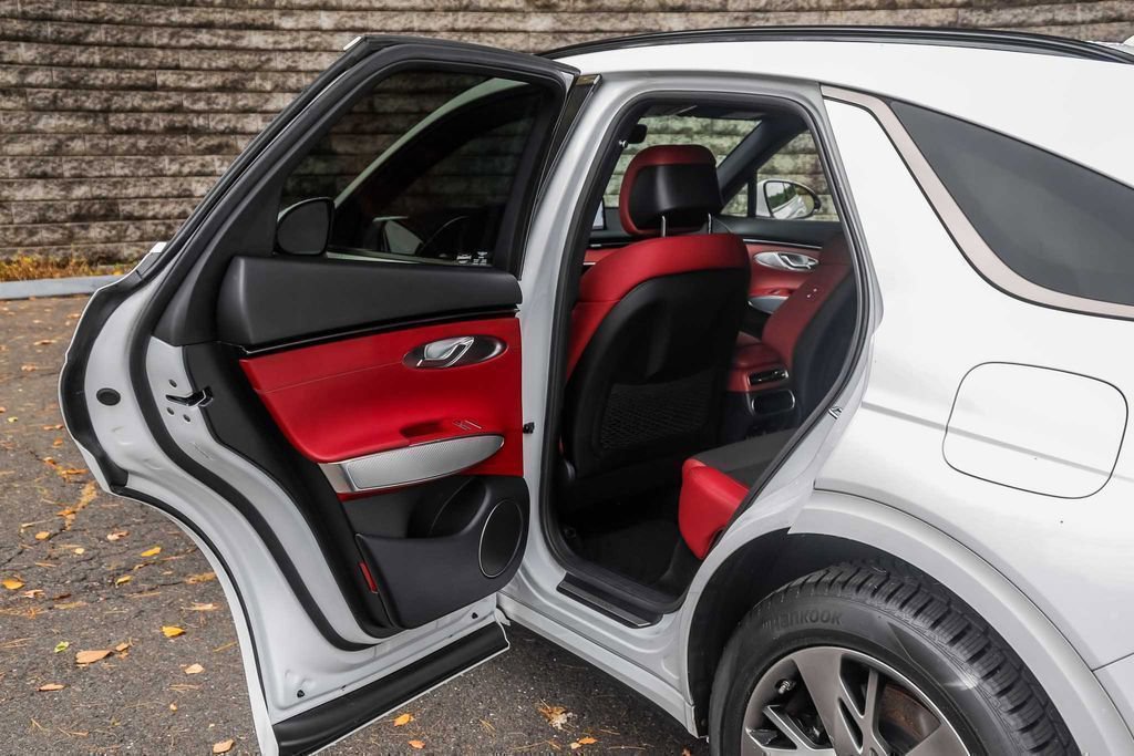 Used 2023 Genesis GV70 3.5T Sport w/ Cargo Package image 20