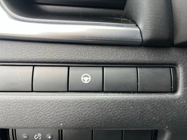 Used 2021 Nissan Rogue SV AWD/4WD image 17