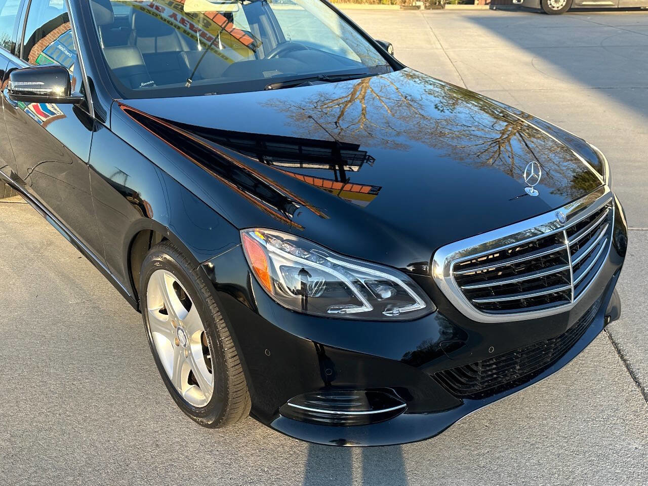 Used 2014 Mercedes-Benz E 350 E 350 Luxury 4dr Sedan image 13