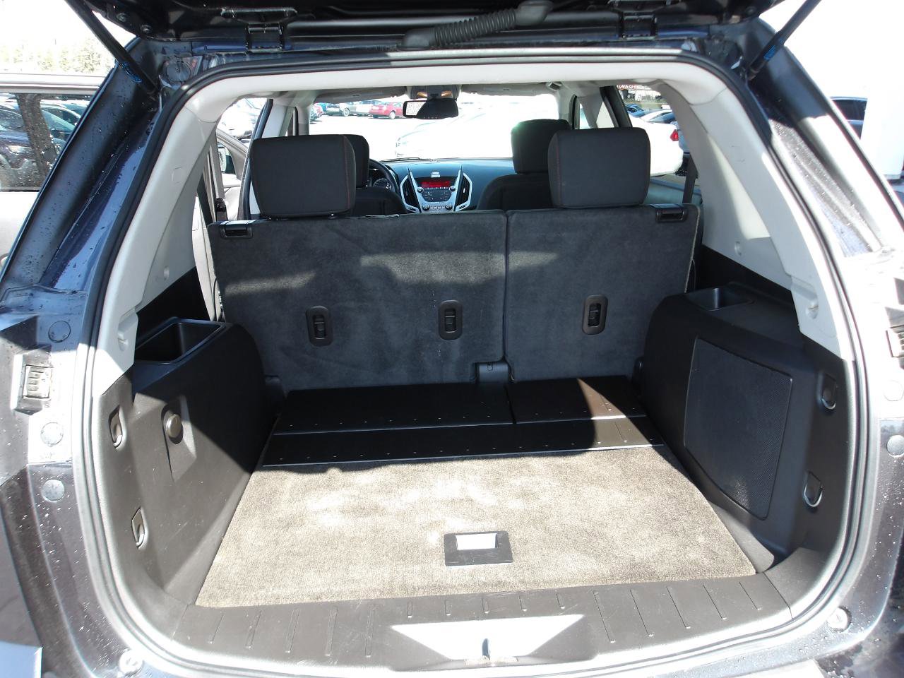 Used 2011 GMC Terrain SLE AWD/4WD image 11