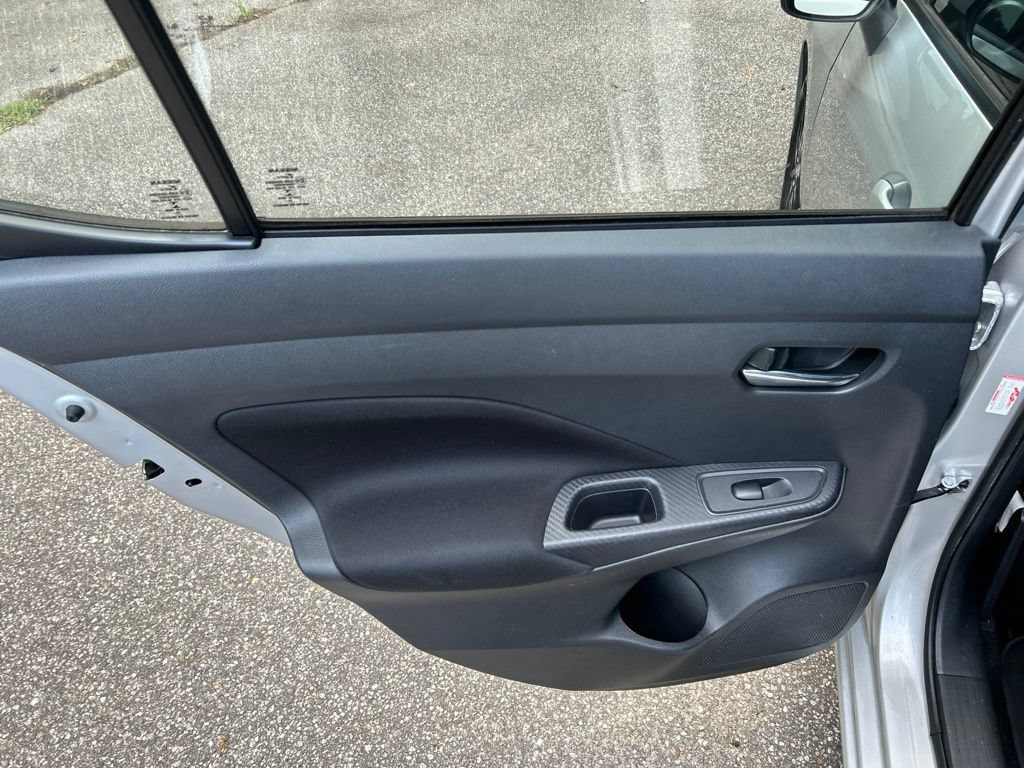 Used 2021 Nissan Versa SV FWD image 26