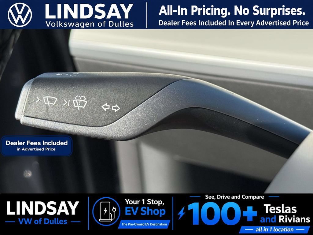 Used 2022 Tesla Model Y Performance AWD/4WD image 32