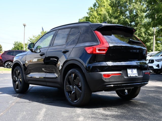 New 2026 Volvo XC40 B5 Ultra w/ Protection Package Premier image 5