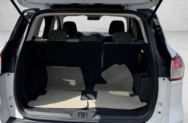 Used 2015 Ford Escape SE w/ Equipment Group 201A AWD/4WD image 8