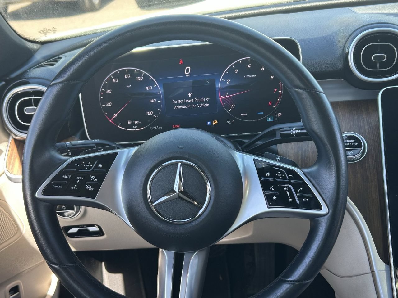 Used 2025 Mercedes-Benz C 300 4MATIC Sedan image 21
