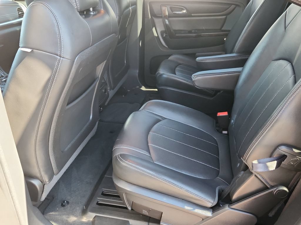 Used 2017 Chevrolet Traverse Premier AWD/4WD image 11