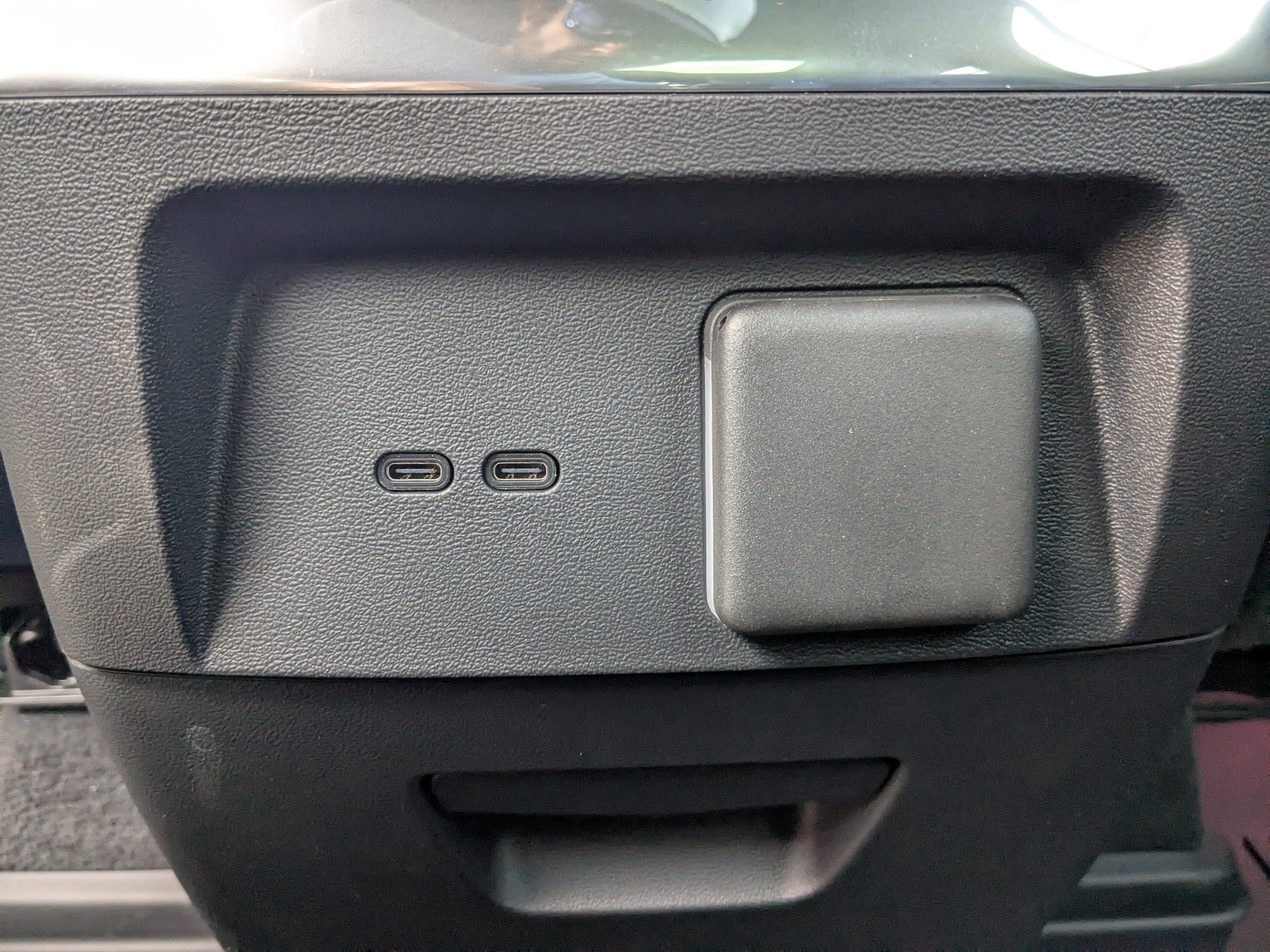 New 2026 Cadillac Vistiq Premium Luxury w/ LPO, Floor Liner Package image 32