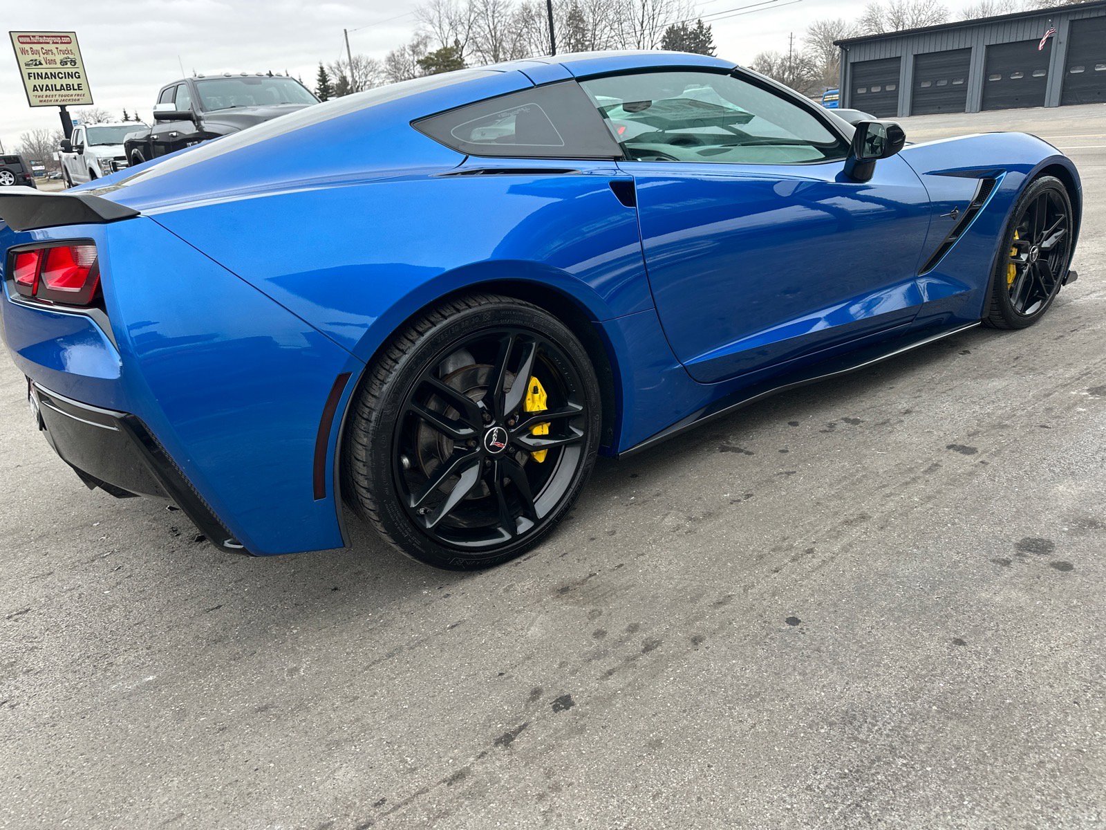 Used 2015 Chevrolet Corvette Stingray Coupe image 6