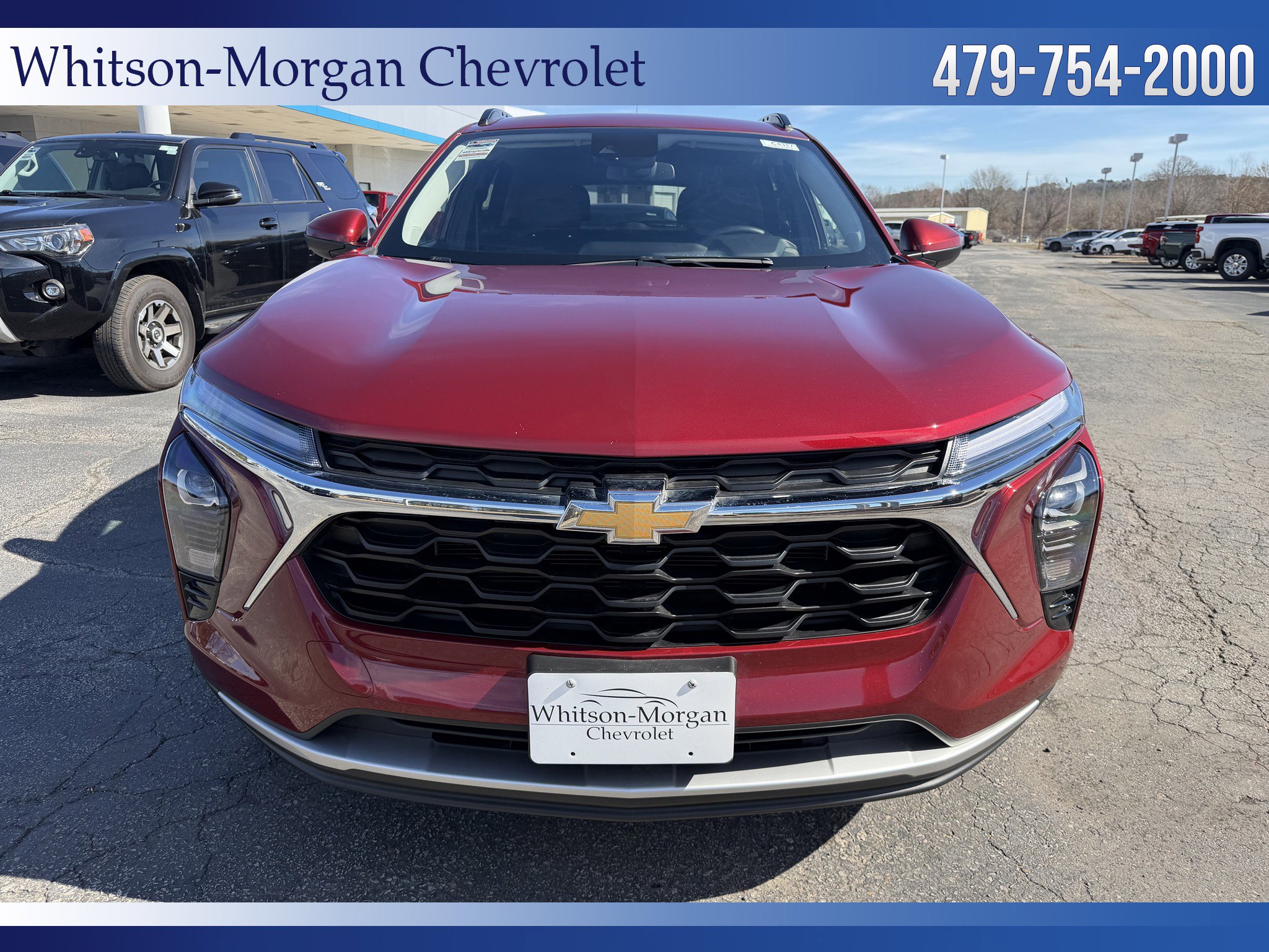 Used 2025 Chevrolet Trax LT w/ LT Convenience Package image 2