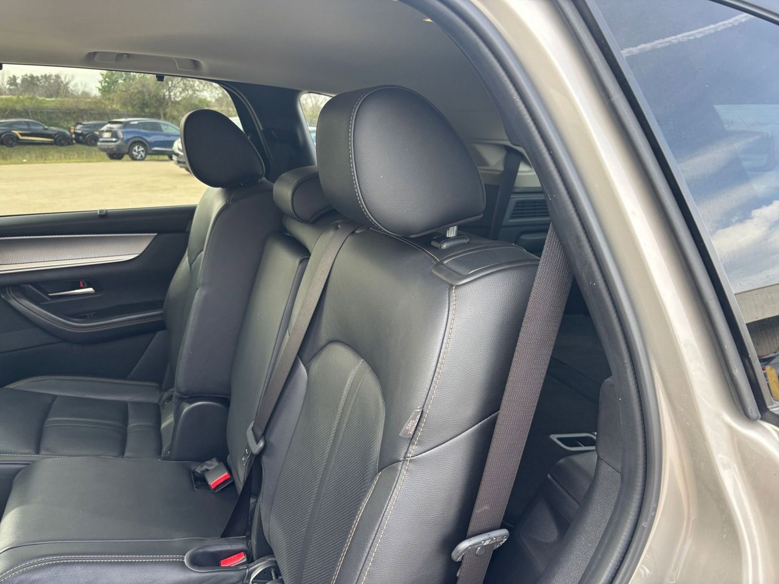 Used 2025 MAZDA CX-90 3.3 Turbo w/ Preferred Package image 37