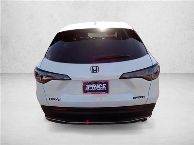 Used 2024 Honda HR-V Sport image 3