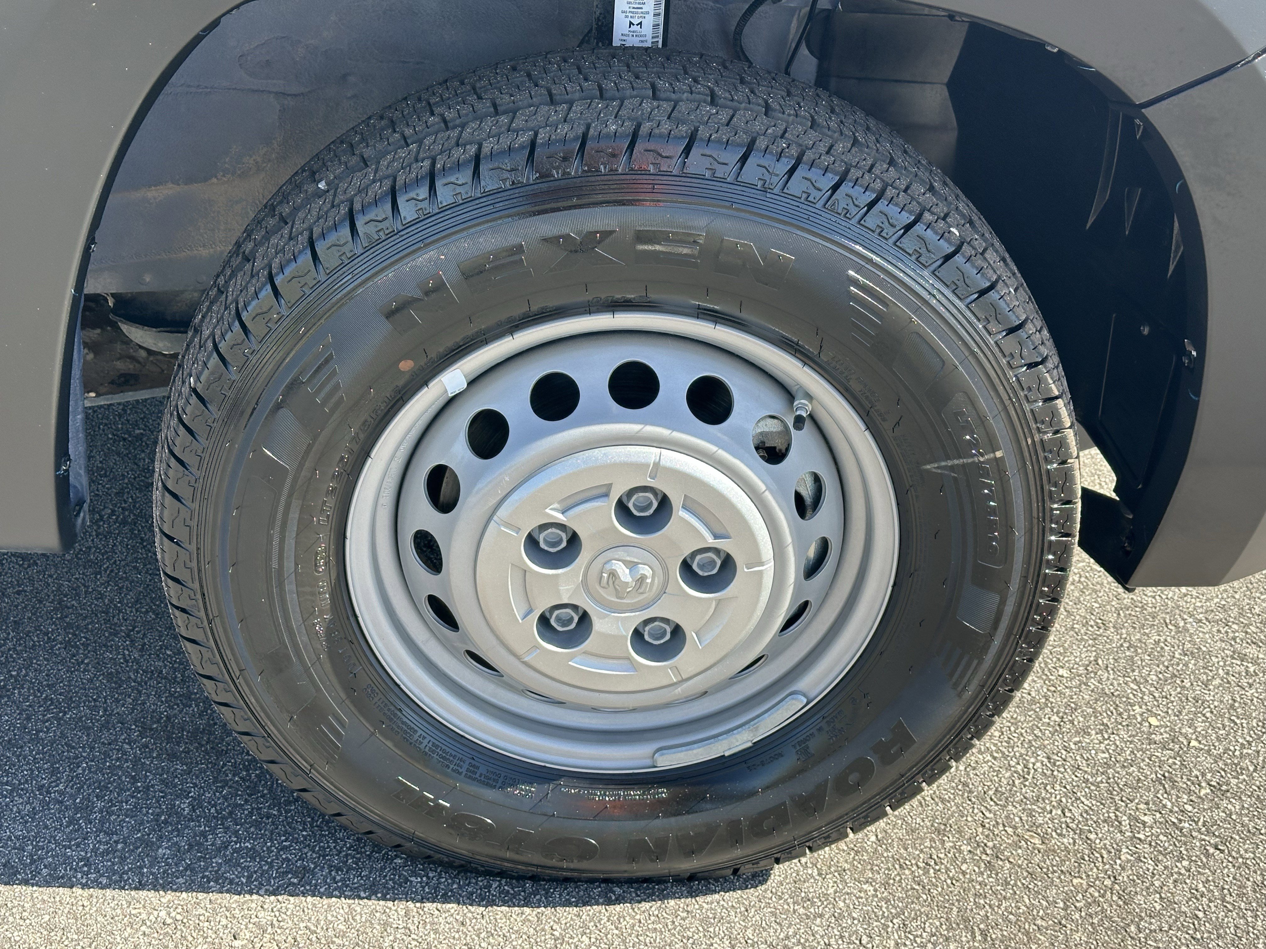 Used 2024 RAM ProMaster 3500 image 15