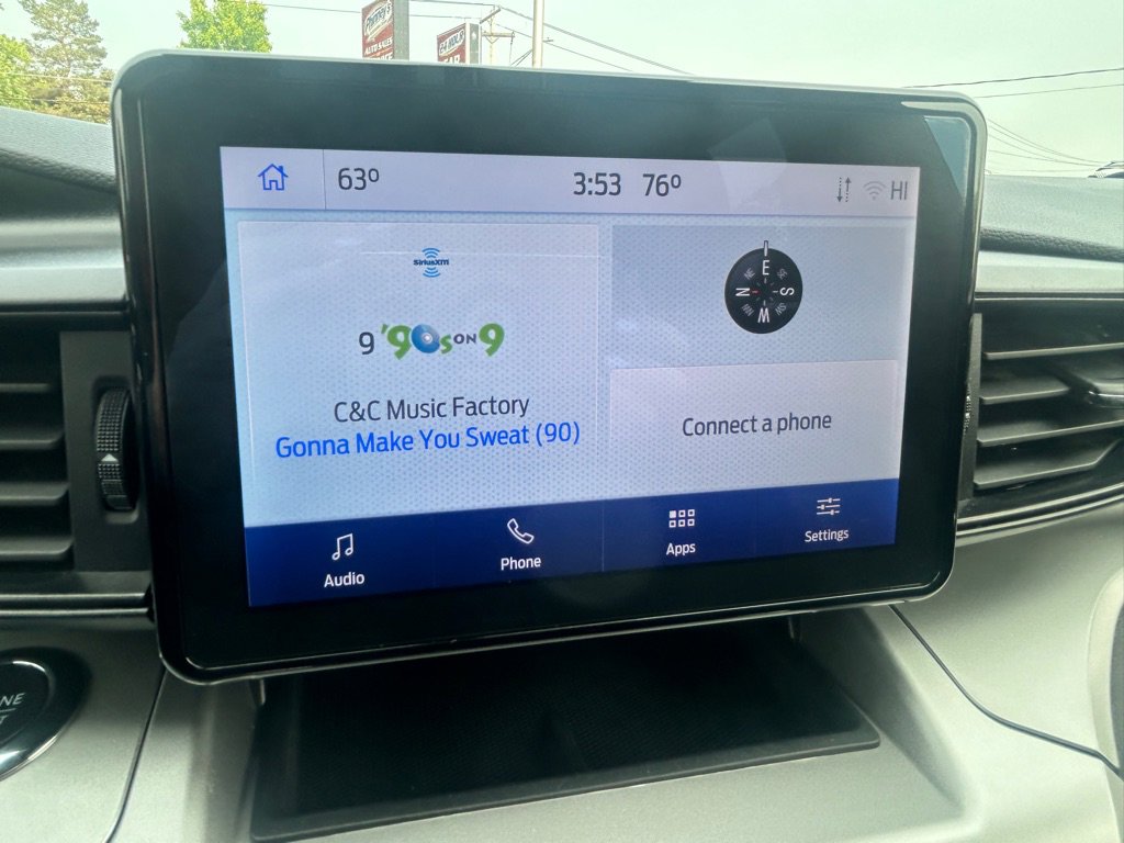 Used 2022 Ford Explorer XLT AWD/4WD image 45