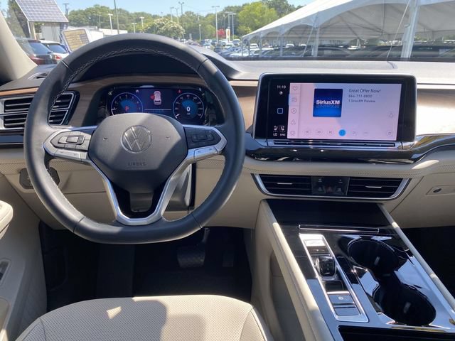 Certified 2026 Volkswagen Atlas SE w/ Panoramic Sunroof Package FWD image 13