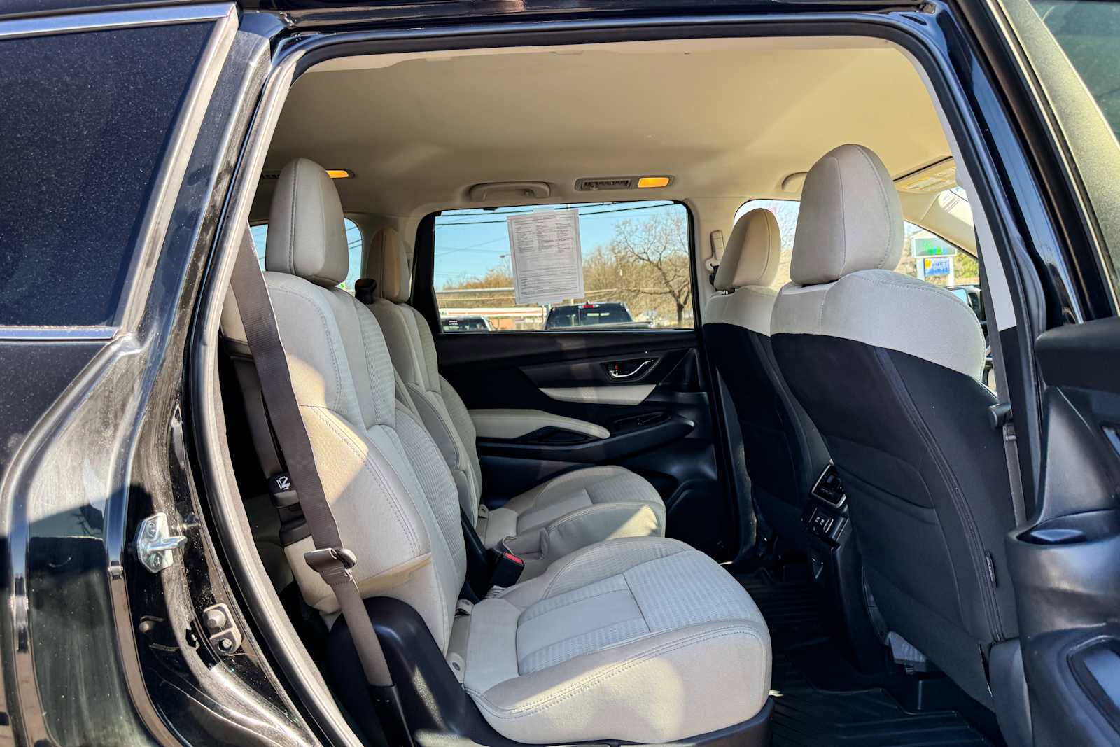 Certified 2022 Subaru Ascent Premium w/ Convenience Package image 11