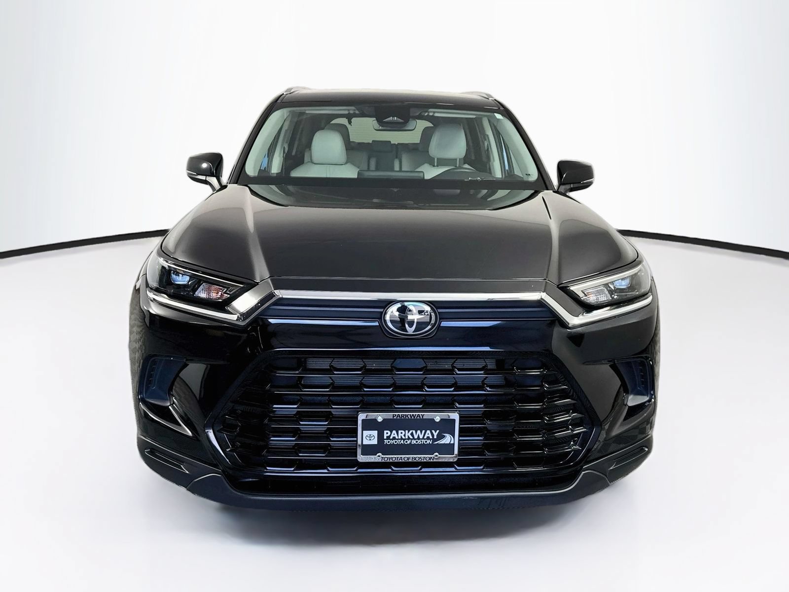 Certified 2024 Toyota Grand Highlander AWD image 2
