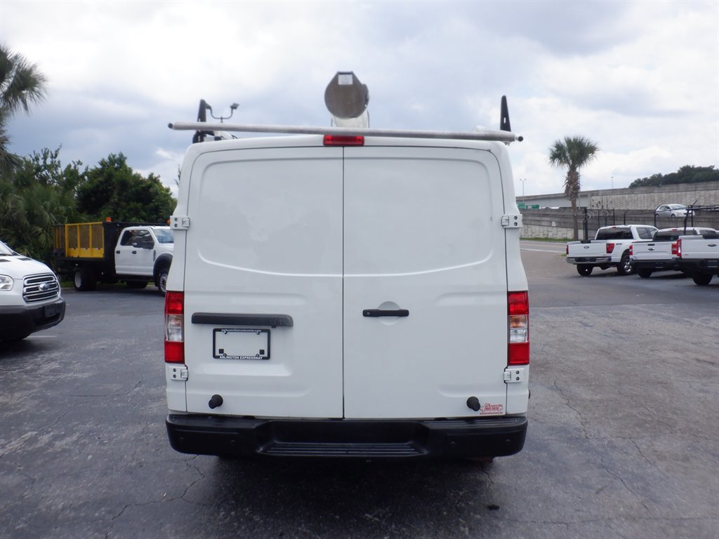 Used 2020 Nissan NV 2500 SV image 4