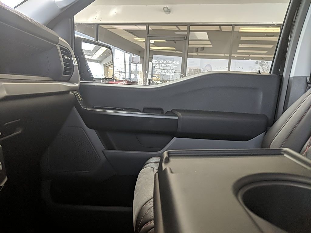 Certified 2025 Ford F150 XL image 22