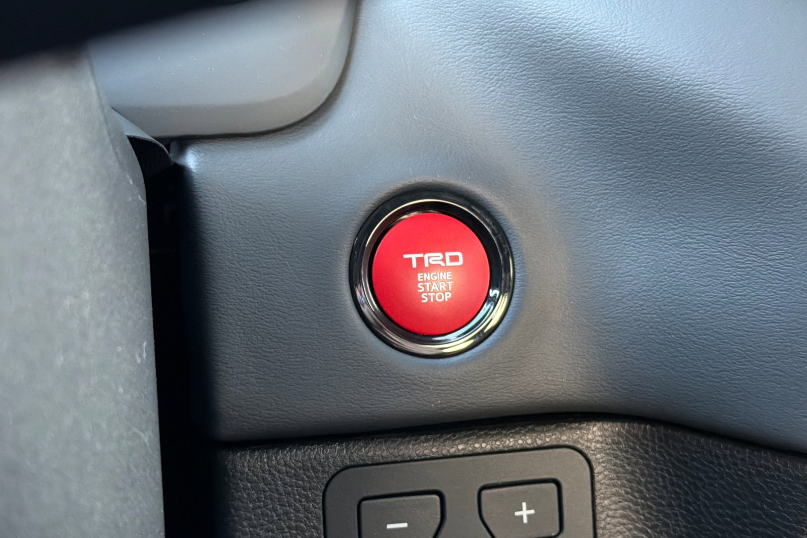 New 2026 Toyota Tundra Platinum w/ TRD Off-Road Package image 19