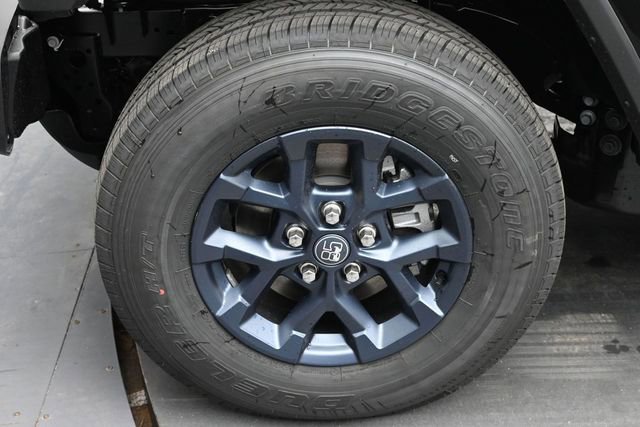 New 2026 Jeep Gladiator Sport AWD/4WD image 35