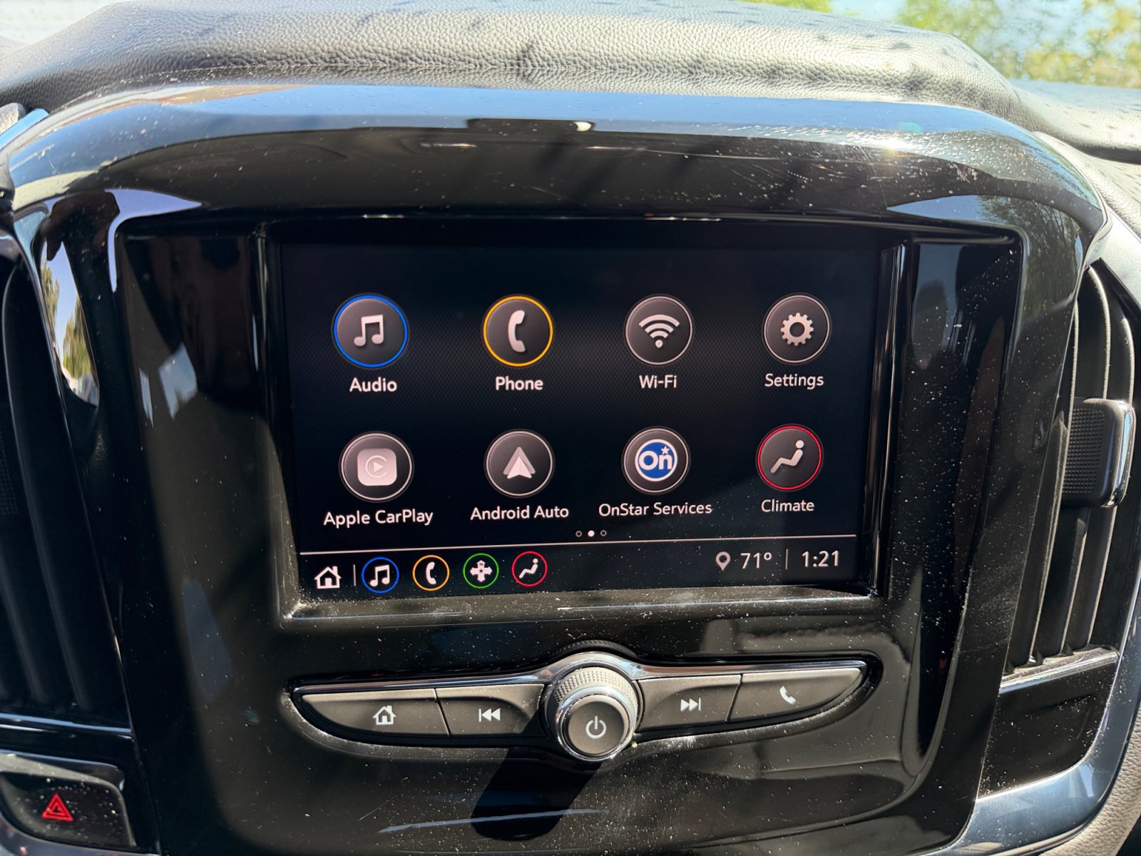 Used 2020 Chevrolet Traverse LS AWD/4WD image 21