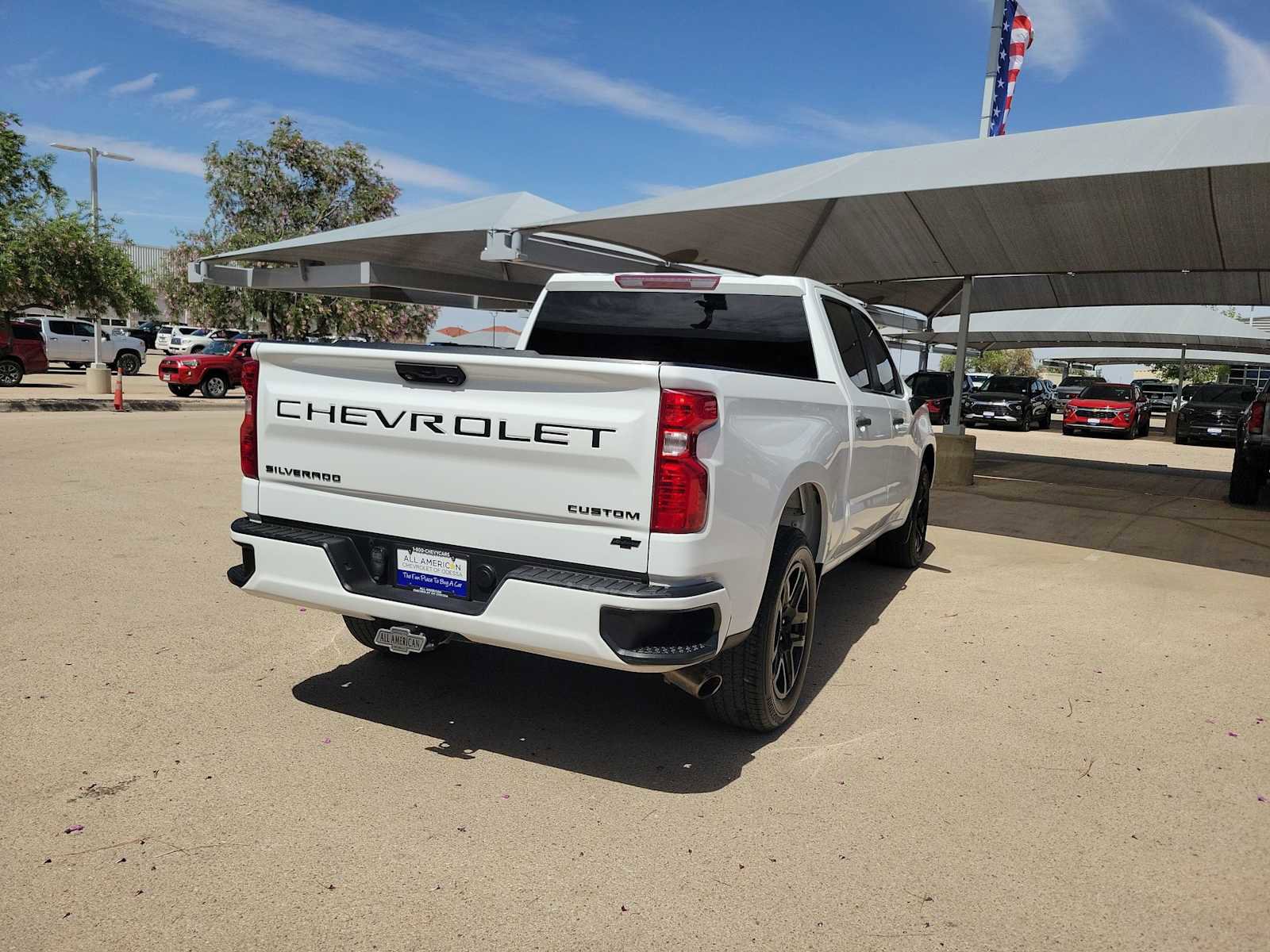 Used 2023 Chevrolet Silverado 1500 Custom w/ LPO, Dark Essentials Package RWD image 8